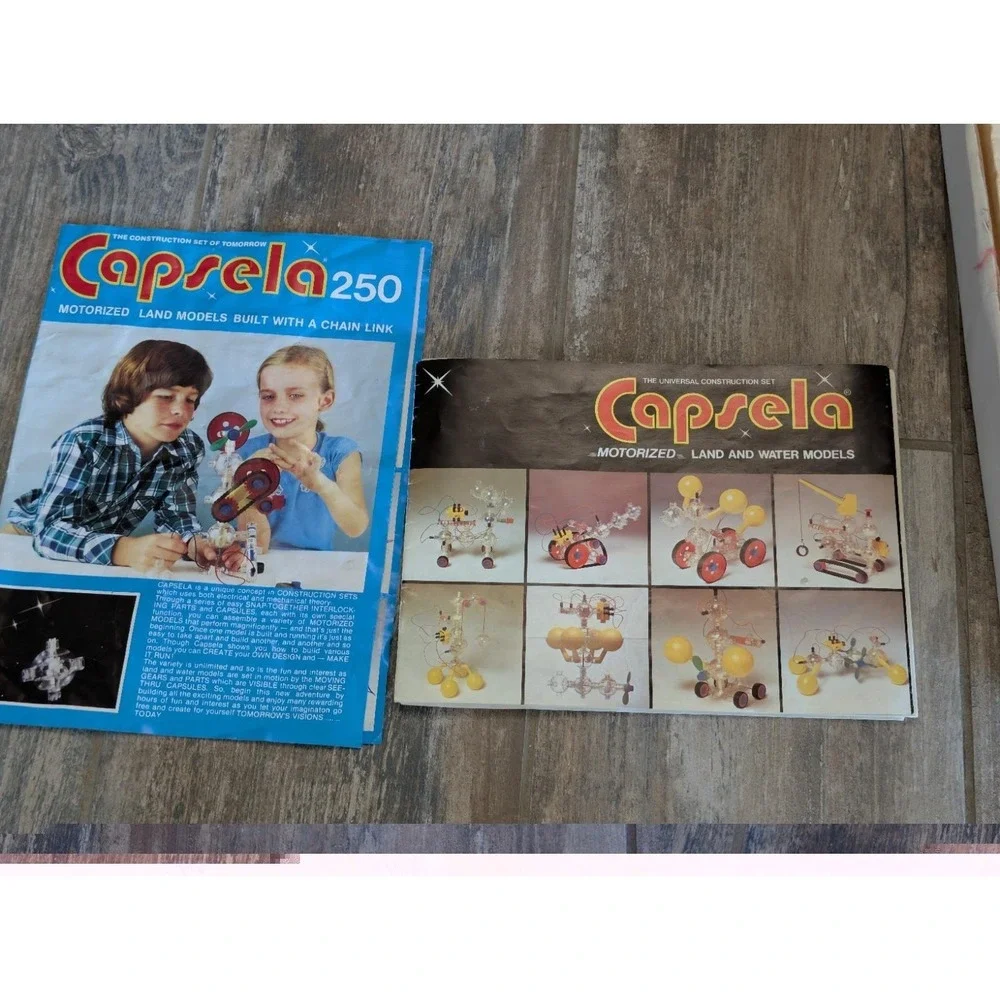 Vintage Capsela 700 Set Motorized Land and Water Toy Replacement Pieces NO BOX
